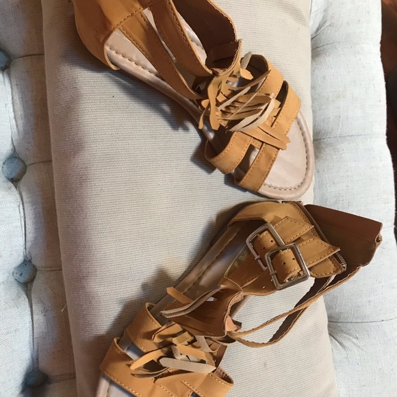 4 for the price of 1 - Picture 2 of 7